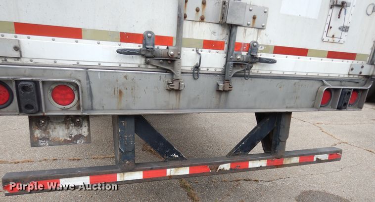 image for item DI6856 2004 Utility VS2RA  refrigerated van trailer