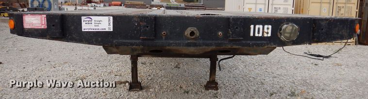 image for item DK2043 1998 Fontaine  flatbed trailer