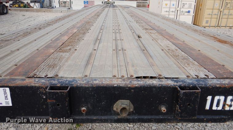image for item DK2043 1998 Fontaine  flatbed trailer