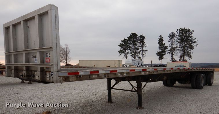 image for item DK2044 2006 Wilson Roadbrute CF-900  flatbed trailer