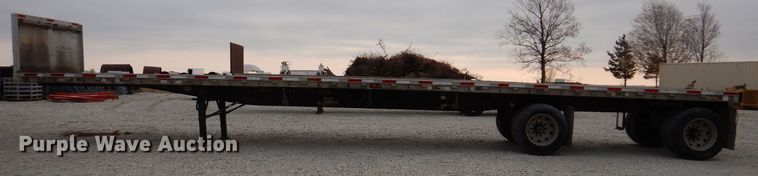 image for item DK2044 2006 Wilson Roadbrute CF-900  flatbed trailer