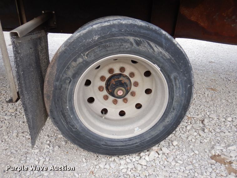 image for item DK2044 2006 Wilson Roadbrute CF-900  flatbed trailer