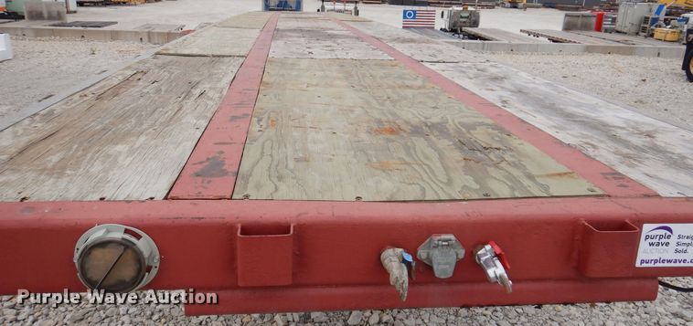 image for item DK2045 2002 Wabash  flatbed trailer