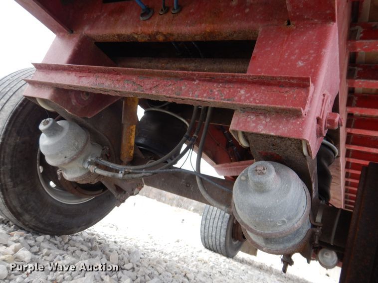 image for item DK2045 2002 Wabash  flatbed trailer