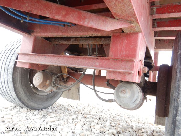 image for item DK2045 2002 Wabash  flatbed trailer