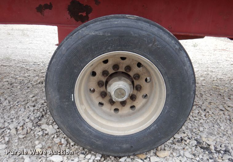 image for item DK2045 2002 Wabash  flatbed trailer