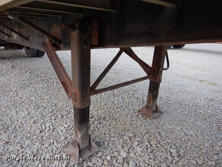 image for item DK2046 2018 Wilson Roadbrute  flatbed trailer