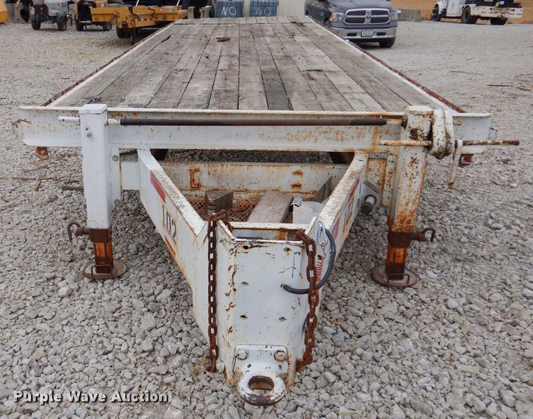 image for item DK2047 2000 Kiefer Built  equipment trailer