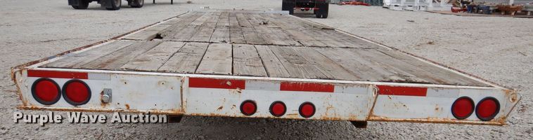 image for item DK2047 2000 Kiefer Built  equipment trailer