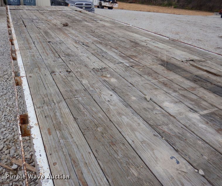 image for item DK2047 2000 Kiefer Built  equipment trailer