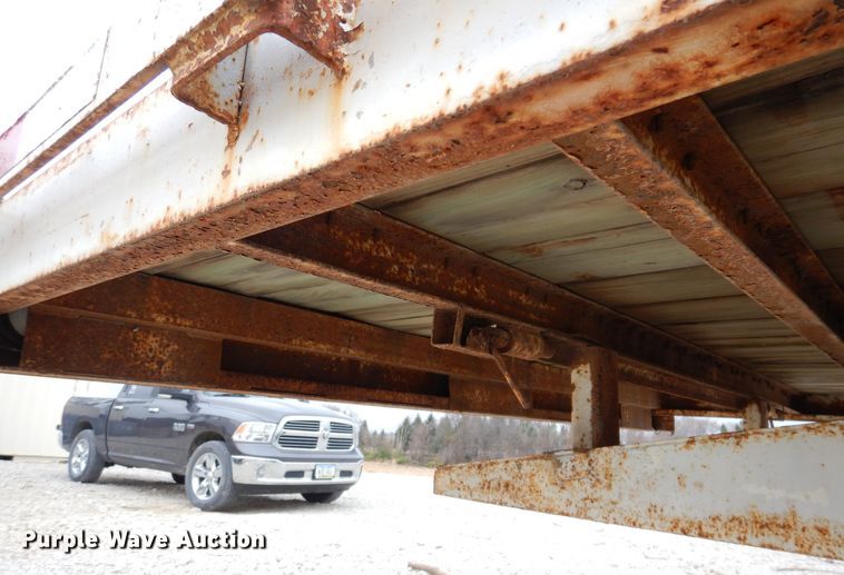 image for item DK2047 2000 Kiefer Built  equipment trailer