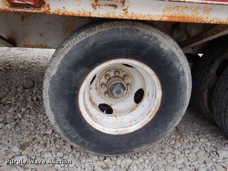 image for item DK2047 2000 Kiefer Built  equipment trailer