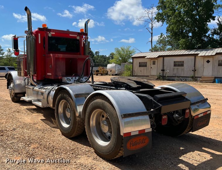 image for item DK6994 2006 Peterbilt 379  semi truck