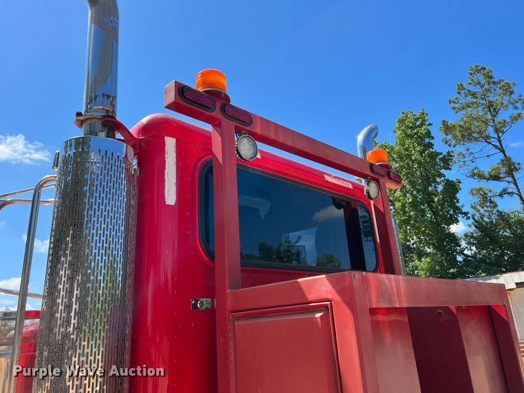 image for item DK6994 2006 Peterbilt 379  semi truck