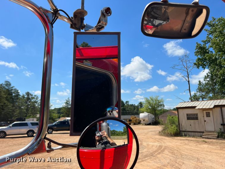 image for item DK6994 2006 Peterbilt 379  semi truck