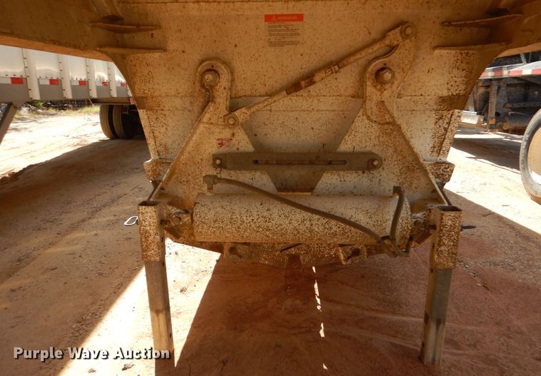 image for item DK6998 2018 Manac 4C240A200  bottom dump trailer