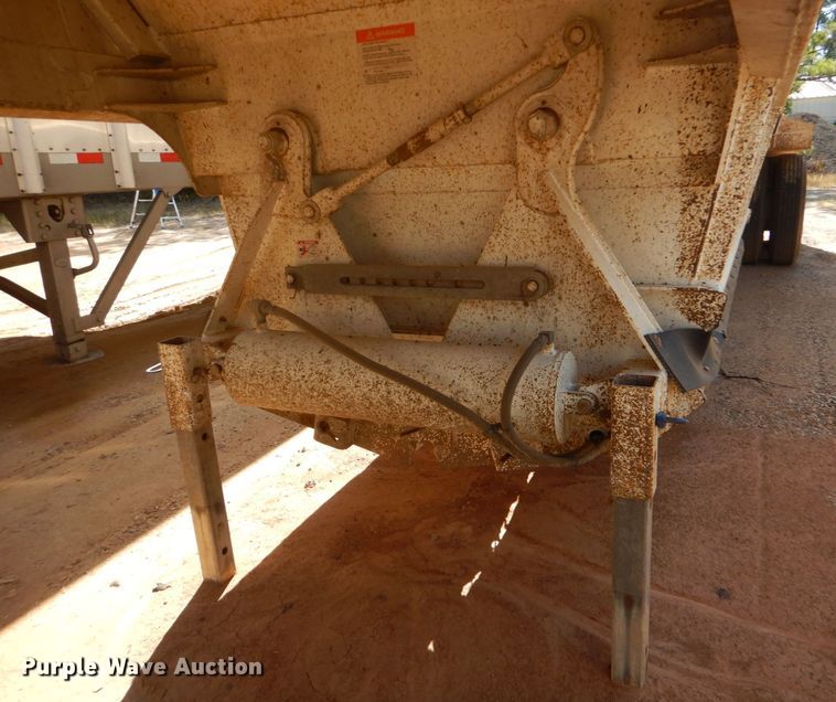 image for item DK6998 2018 Manac 4C240A200  bottom dump trailer