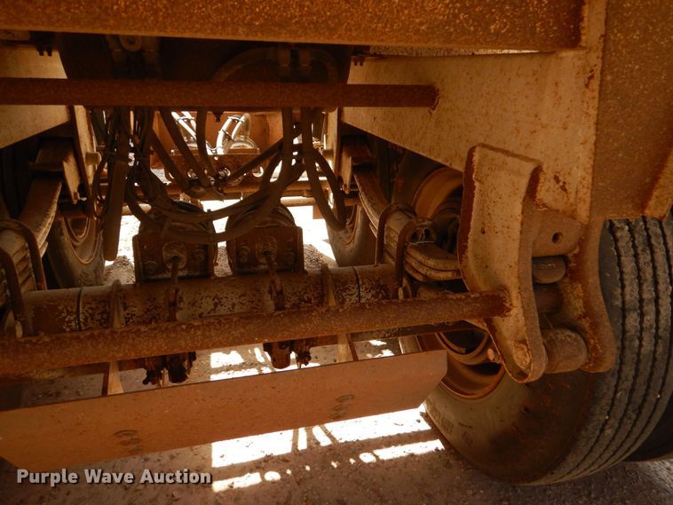 image for item DK6998 2018 Manac 4C240A200  bottom dump trailer