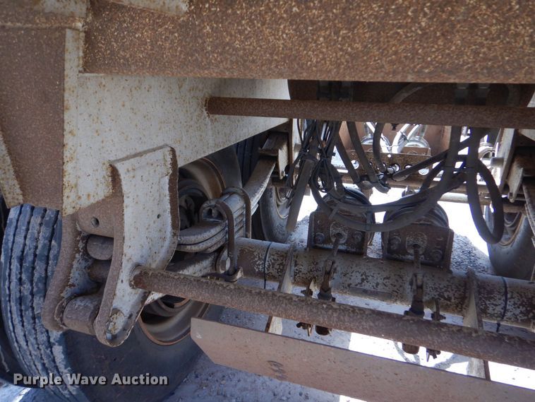 image for item DK6998 2018 Manac 4C240A200  bottom dump trailer