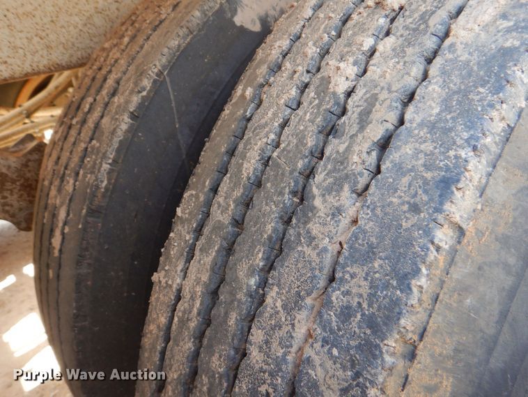 image for item DK6998 2018 Manac 4C240A200  bottom dump trailer