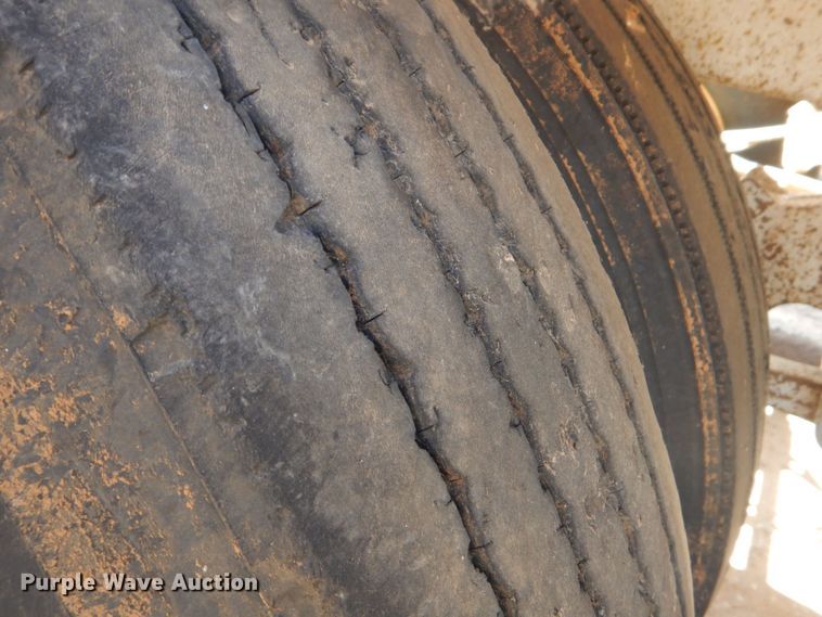 image for item DK6998 2018 Manac 4C240A200  bottom dump trailer