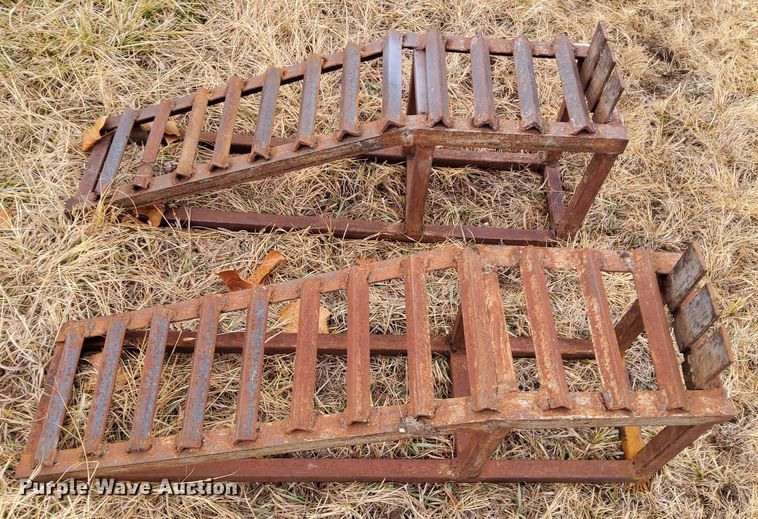 image for item DL2263 Truck parts