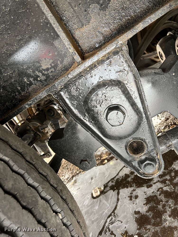 image for item DM2533 2017 Neville  drop deck equipment trailer