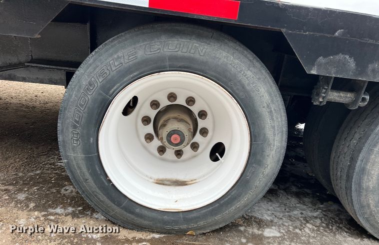 image for item DM2533 2017 Neville  drop deck equipment trailer