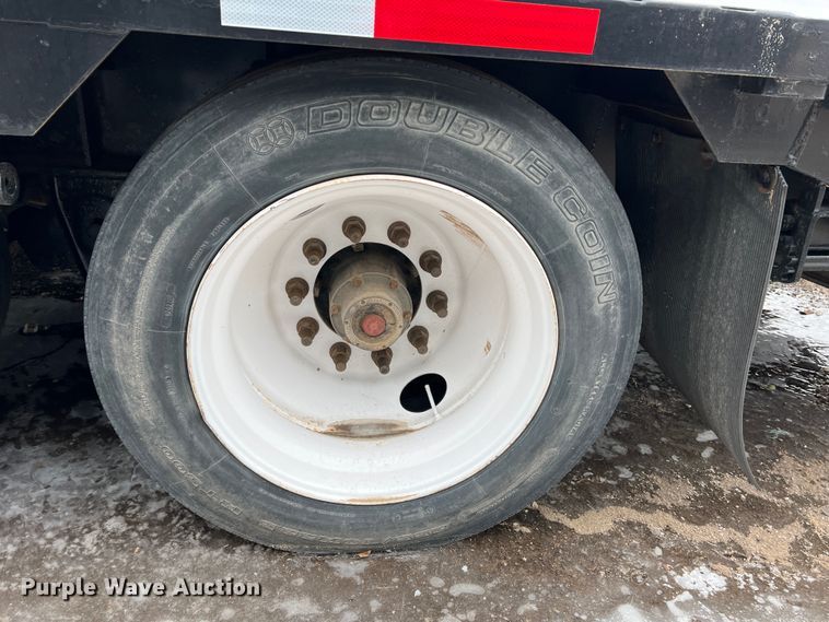 image for item DM2533 2017 Neville  drop deck equipment trailer