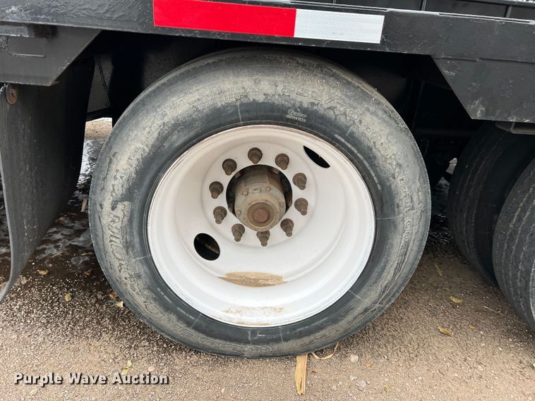 image for item DM2533 2017 Neville  drop deck equipment trailer