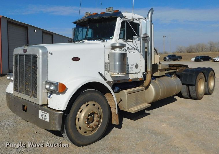 image for item DM2552 1988 Peterbilt 378  semi truck