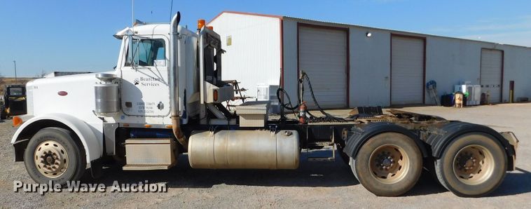 image for item DM2552 1988 Peterbilt 378  semi truck