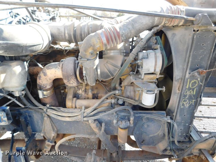 image for item DM2552 1988 Peterbilt 378  semi truck