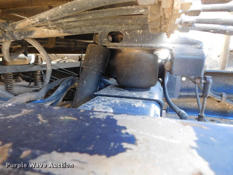 image for item DM2552 1988 Peterbilt 378  semi truck