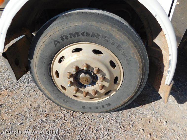 image for item DM2552 1988 Peterbilt 378  semi truck