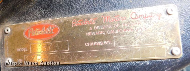 image for item DM2552 1988 Peterbilt 378  semi truck