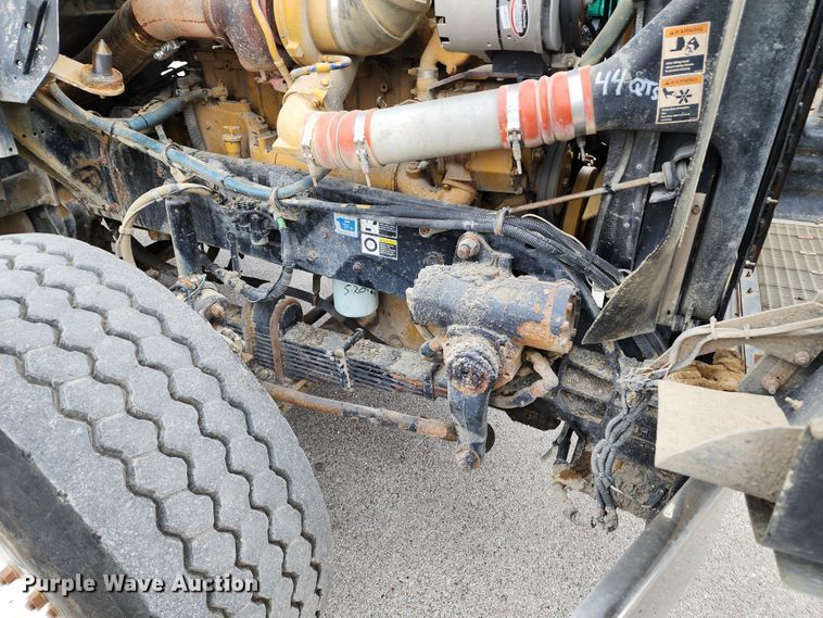 image for item DM4895 2003 Kenworth T800  dump truck