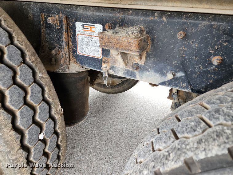 image for item DM4895 2003 Kenworth T800  dump truck