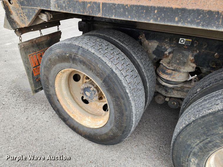 image for item DM4895 2003 Kenworth T800  dump truck