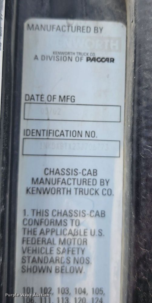 image for item DM4895 2003 Kenworth T800  dump truck