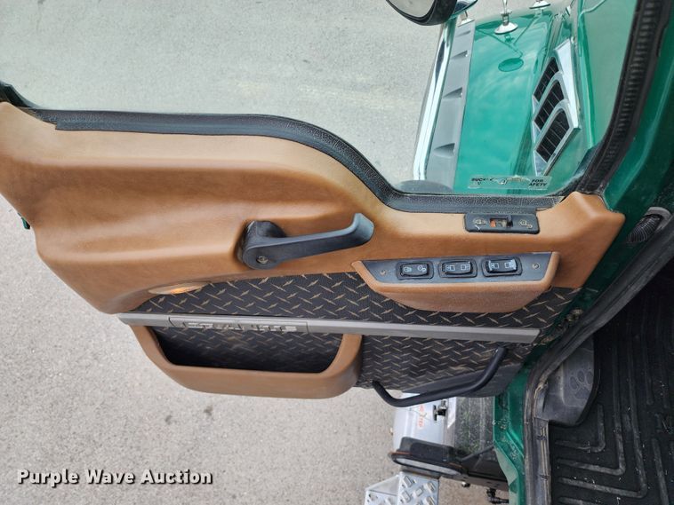 image for item DM4896 2018 Mack GU713  dump truck