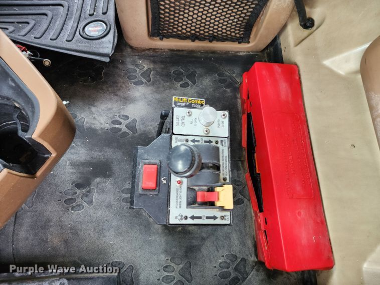 image for item DM4896 2018 Mack GU713  dump truck