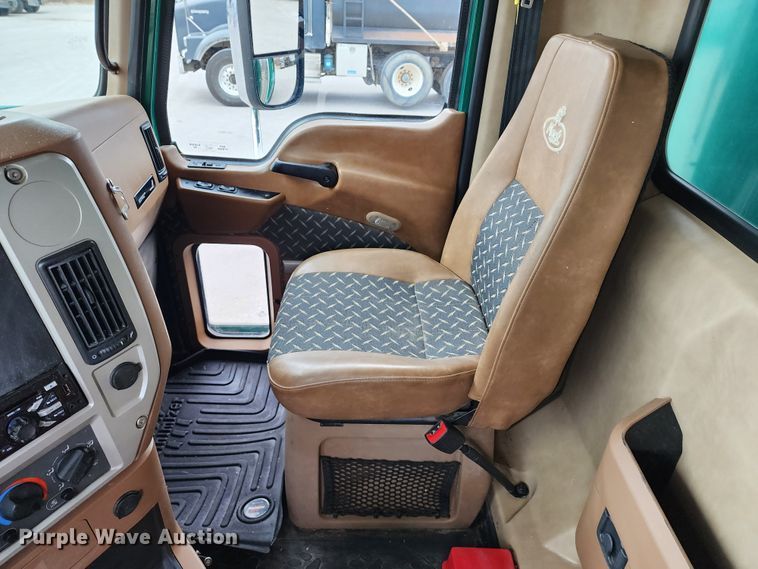 image for item DM4896 2018 Mack GU713  dump truck