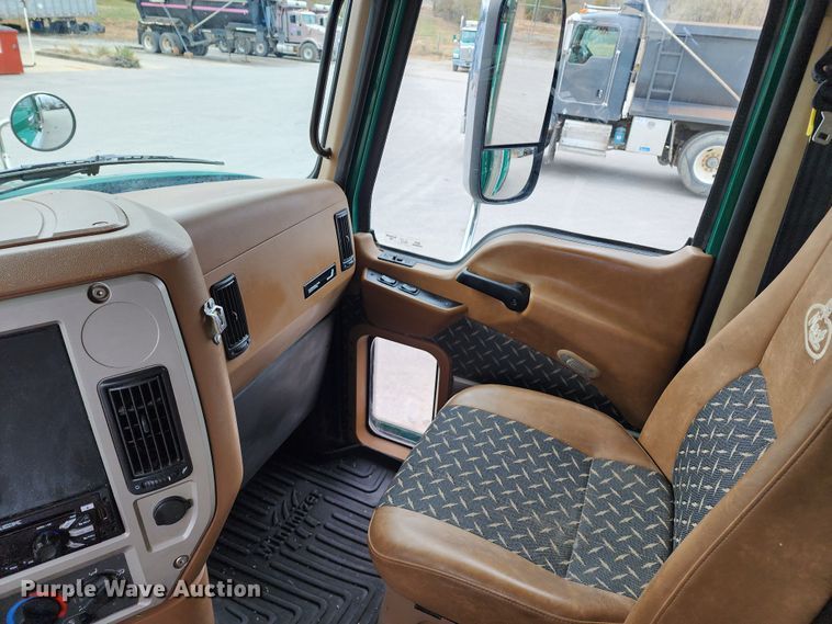 image for item DM4896 2018 Mack GU713  dump truck