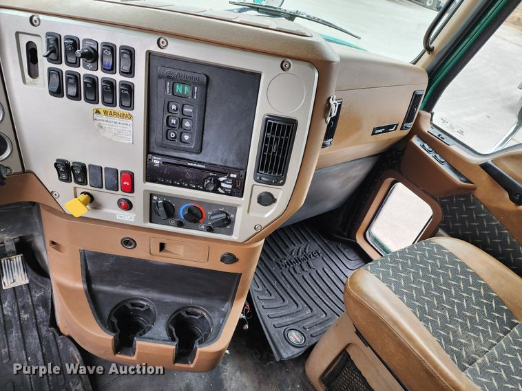 image for item DM4896 2018 Mack GU713  dump truck