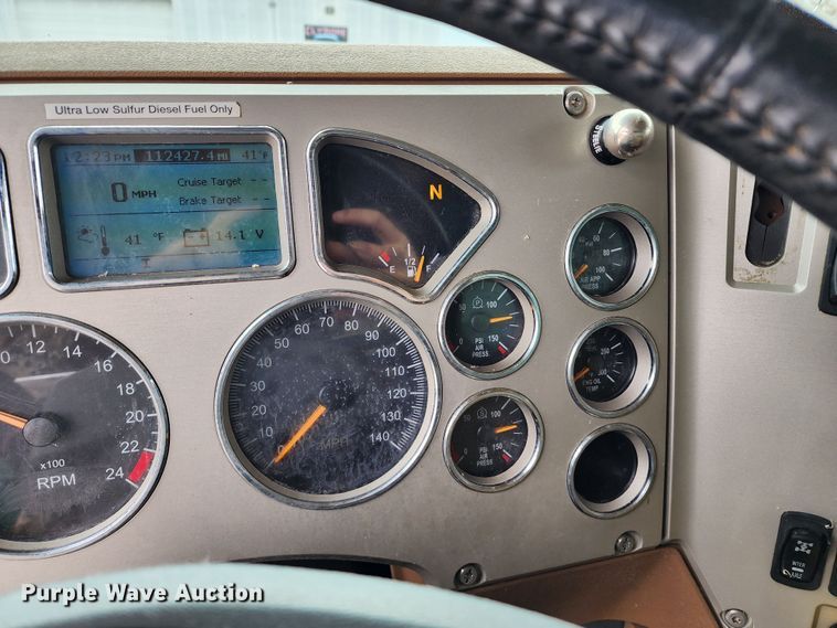 image for item DM4896 2018 Mack GU713  dump truck