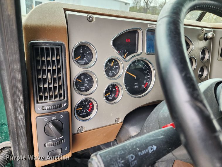 image for item DM4896 2018 Mack GU713  dump truck