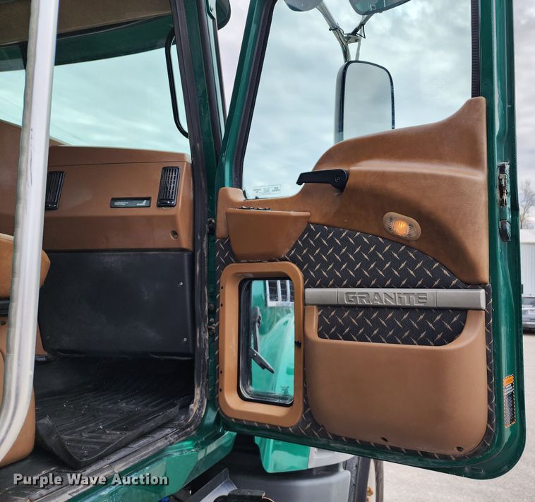 image for item DM4896 2018 Mack GU713  dump truck