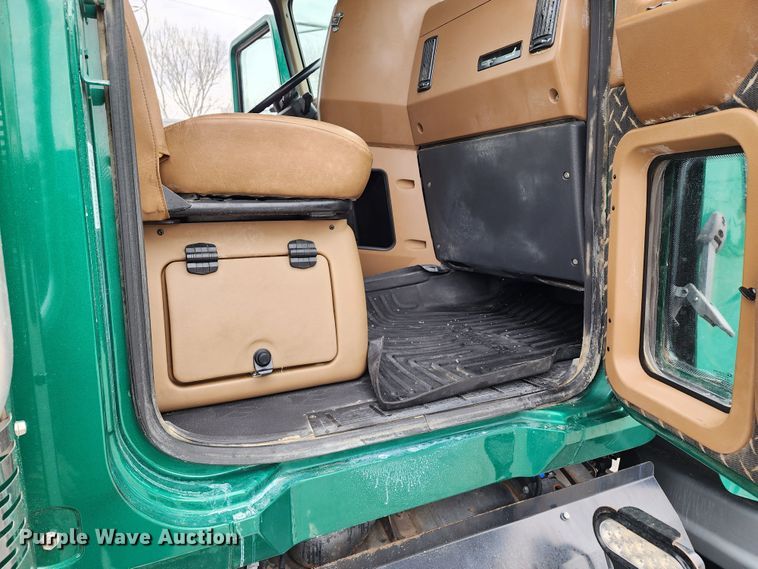 image for item DM4896 2018 Mack GU713  dump truck