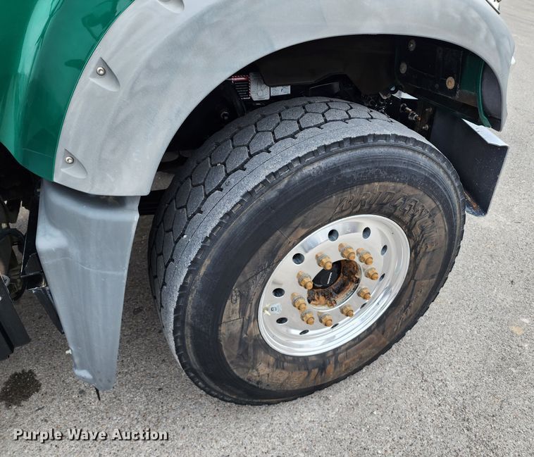 image for item DM4896 2018 Mack GU713  dump truck